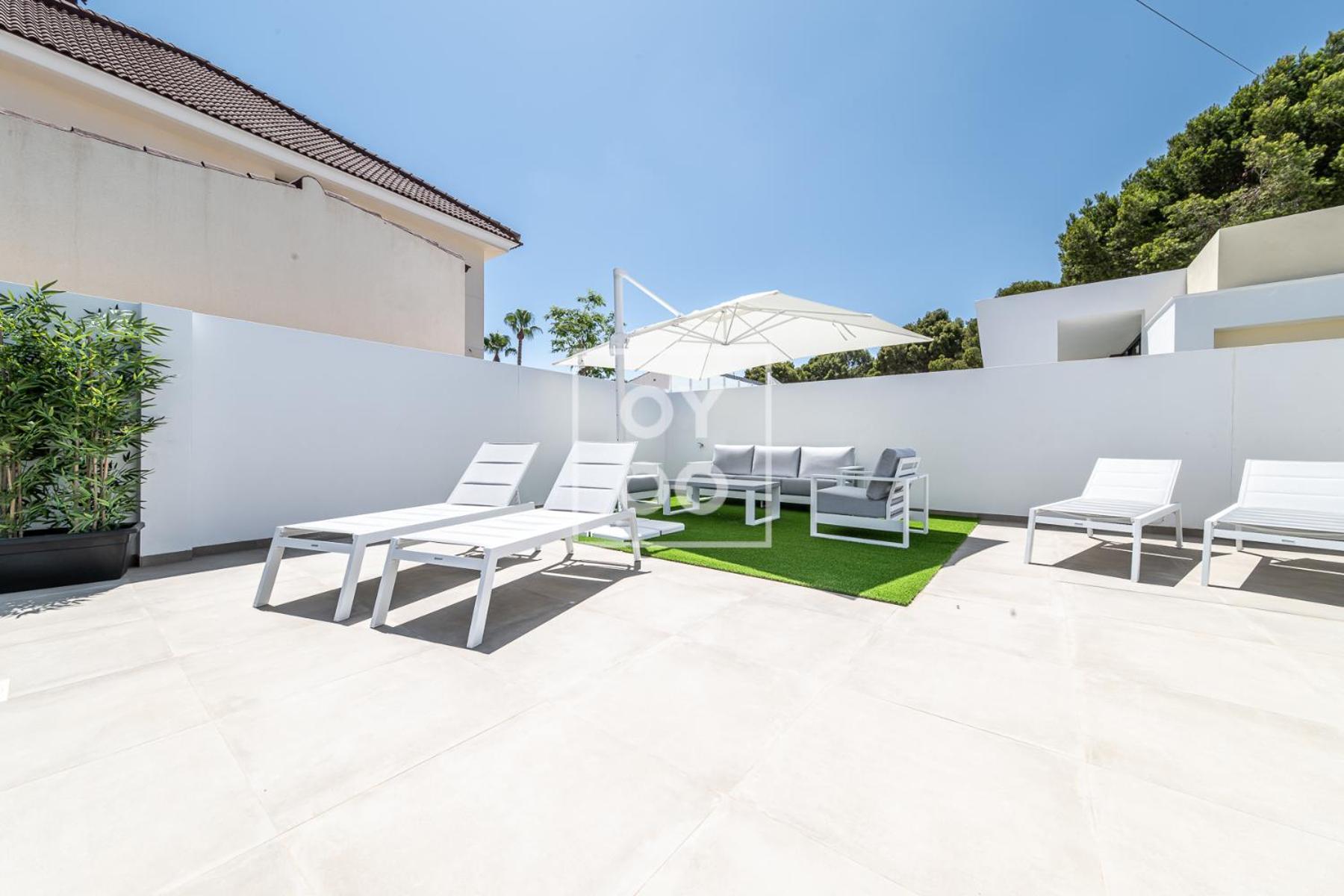 Villa Coral Your Deluxe Oasis Torrevieja Exterior photo